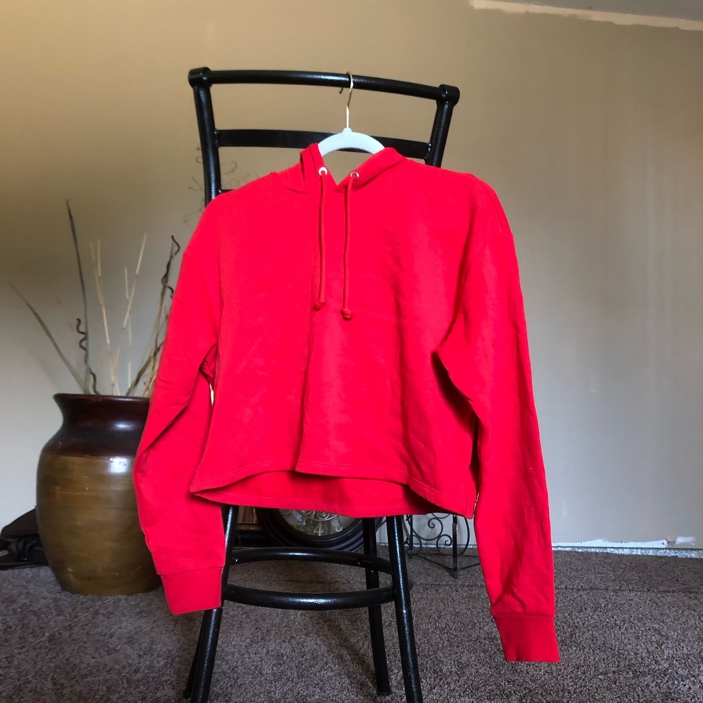 simple red cropped hoodie